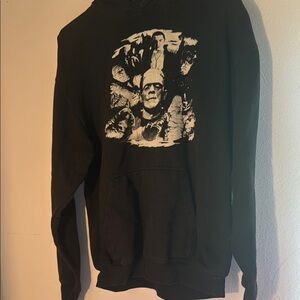 Vintage Y2K Black Sweatshirt Hoodie Monsters Universal Studios Goth Size M